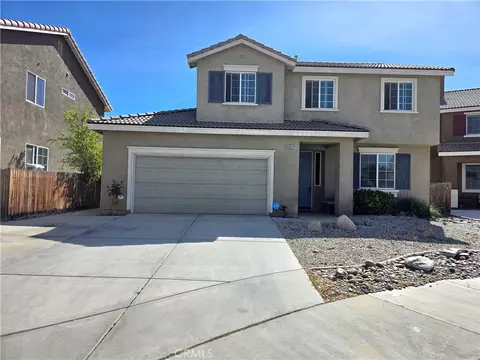 15647 Choctaw Ct, Victorville, CA 92395