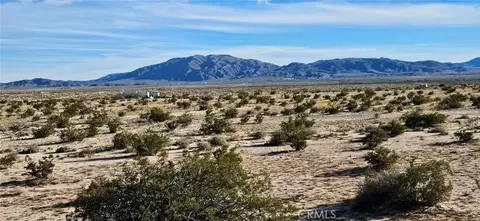 801 Valle Vista Rd, Twentynine Palms, CA 92277