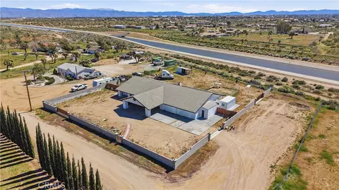 View/Area - 10707 Mines Ranch Rd, Victorville, CA 92392 photo 2 of 11