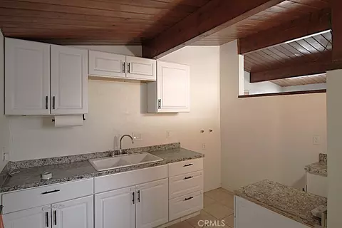 Kitchen - 25634 Bejoal, Barstow, CA 92311 photo 1 of 3