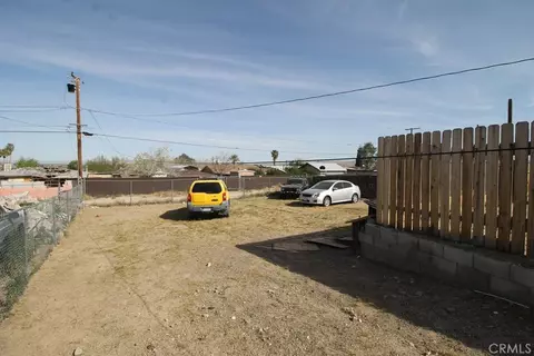 Exterior - 25634 Bejoal, Barstow, CA 92311 photo 5 of 7
