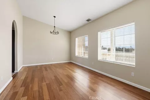 Living - 7838 Cataba Rd, Hesperia, CA 92344 photo 1 of 8