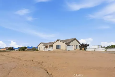 Other - 7838 Cataba Rd, Hesperia, CA 92344 photo 3 of 16