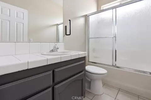 Bath - 7838 Cataba Rd, Hesperia, CA 92344 photo 2 of 4