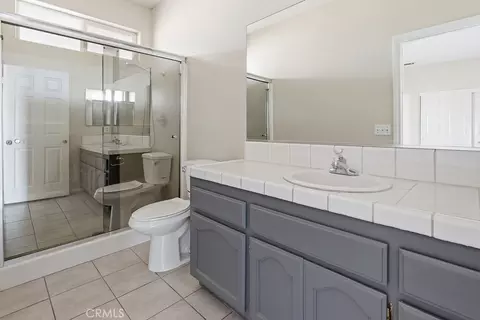 Bath - 7838 Cataba Rd, Hesperia, CA 92344 photo 1 of 4