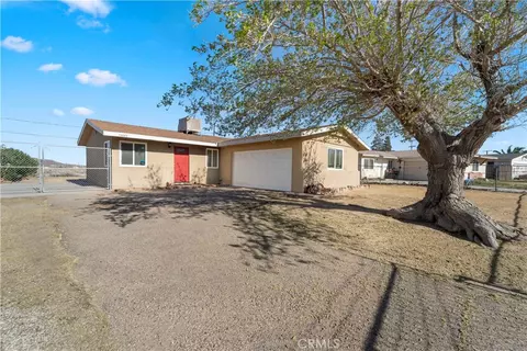 Exterior - 35977 Hillview St, Yermo, CA 92398 photo 2 of 8