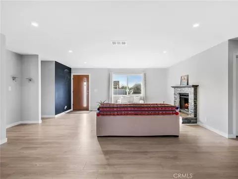 Living - 40562 172nd St E, Lancaster, CA 93535 photo 3 of 7