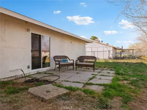 Exterior - 40562 172nd St E, Lancaster, CA 93535 photo 4 of 8
