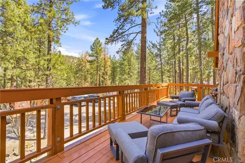 Exterior - 1137 Edna, Wrightwood, CA 92397 photo 7 of 16