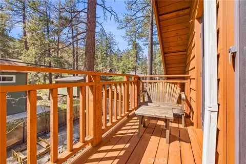 Exterior - 1137 Edna, Wrightwood, CA 92397 photo 5 of 16