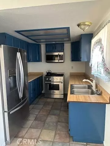 Kitchen - 10970 Merino, Apple Valley, CA 92308 photo 1 of 5