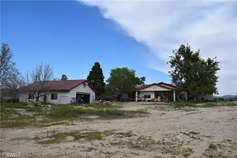 Exterior - 19485 Kinai, Apple Valley, CA 92307 photo 1 of 1
