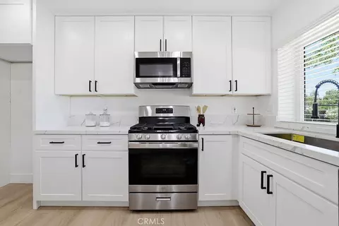 Kitchen - 7625 Windsor Ave, Hesperia, CA 92345 photo 2 of 4
