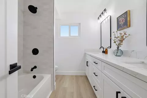 Bath - 7625 Windsor Ave, Hesperia, CA 92345 photo 1 of 3