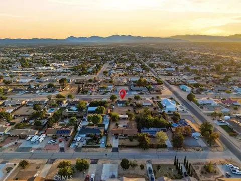 View/Area - 7625 Windsor Ave, Hesperia, CA 92345 photo 5 of 7