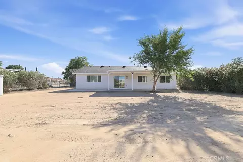 Exterior - 7625 Windsor Ave, Hesperia, CA 92345 photo 7 of 8