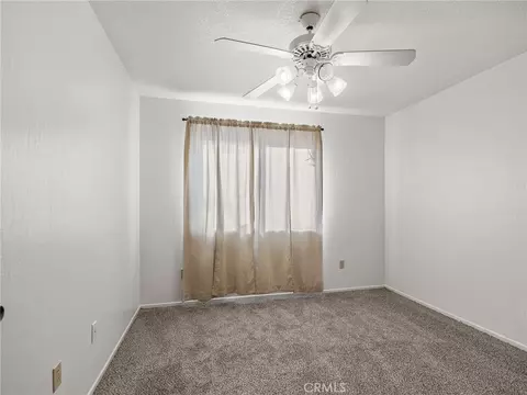 Bedroom - 11935 Wapato Rd, Apple Valley, CA 92308 photo 2 of 9