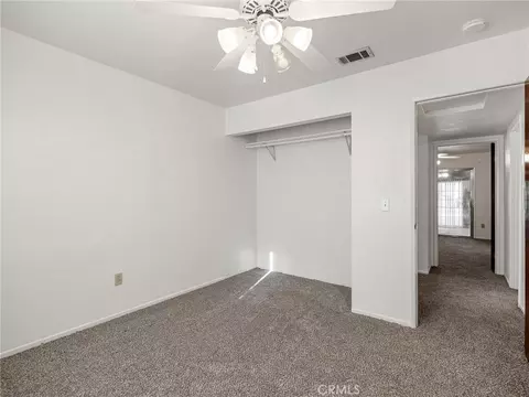 Bedroom - 11935 Wapato Rd, Apple Valley, CA 92308 photo 5 of 9