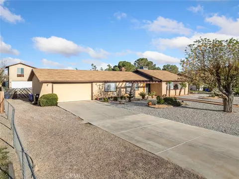 11935 Wapato Rd, Apple Valley, CA 92308