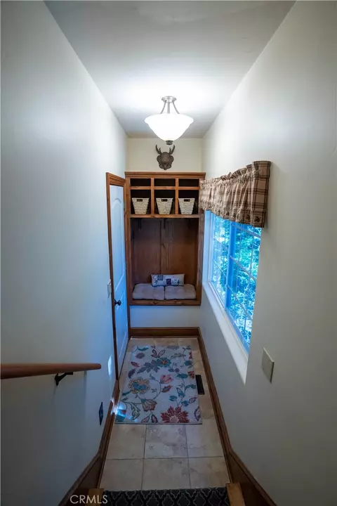 Entry Way - 683 Maxson Dr, Twin Peaks, CA 92391 photo 5 of 6