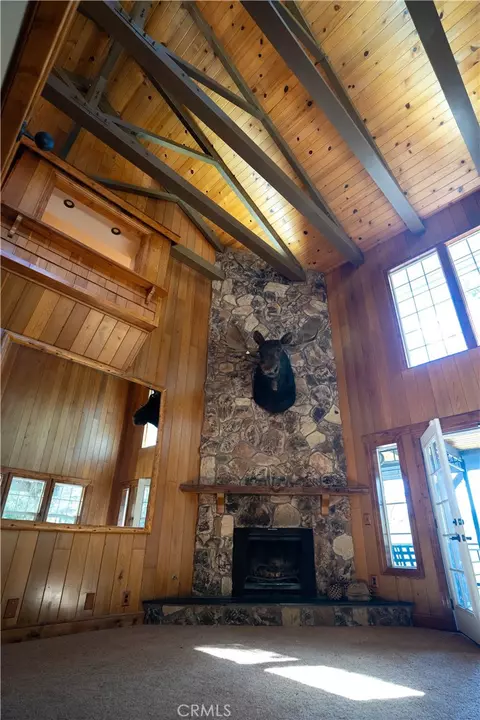 Living - 683 Maxson Dr, Twin Peaks, CA 92391 photo 2 of 9