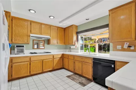 19149 San Jacinto Way, Apple Valley, CA 92308 photo 9