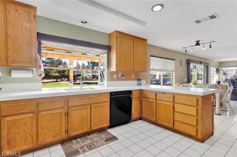 19149 San Jacinto Way, Apple Valley, CA 92308 photo 8