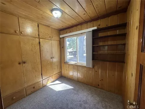 Bedroom - 215 Western, Cedar Glen, CA 92321 photo 2 of 5