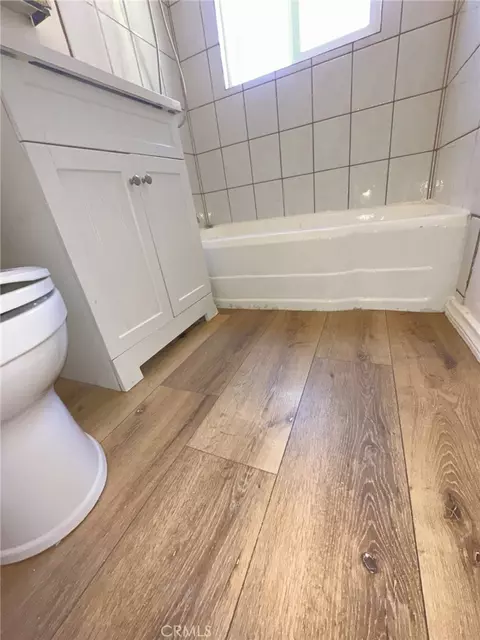 Bath - 215 Western, Cedar Glen, CA 92321 photo 3 of 4