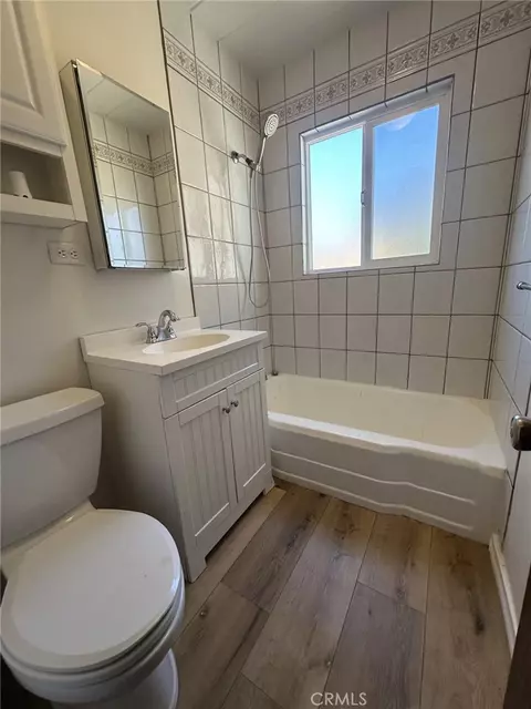 Bath - 215 Western, Cedar Glen, CA 92321 photo 2 of 4