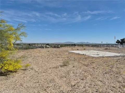 7389 Onieda, Big River, CA 92242 photo 4