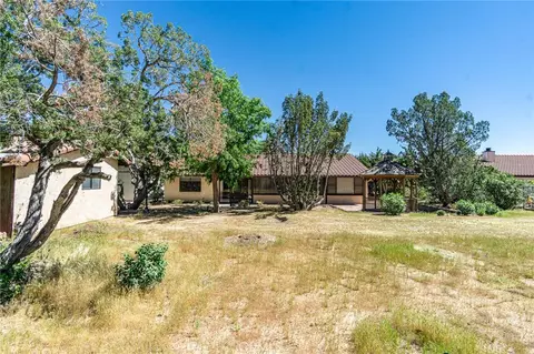 Exterior - 7040 Kenyon Ave, Hesperia, CA 92345 photo 13 of 17