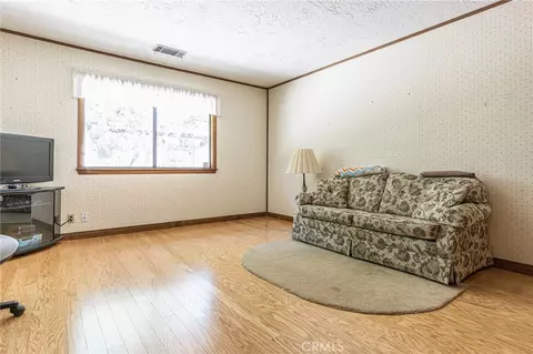 Other - 7040 Kenyon Ave, Hesperia, CA 92345 photo 5 of 16