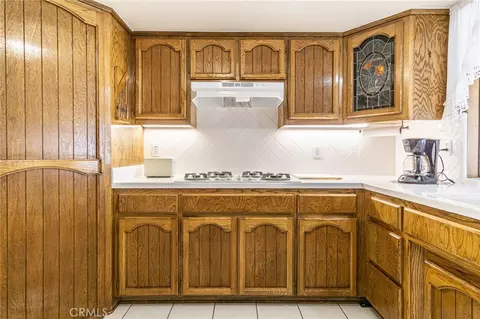 Kitchen - 7040 Kenyon Ave, Hesperia, CA 92345 photo 5 of 6