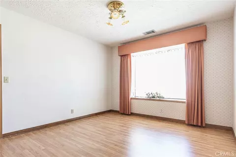 Bedroom - 7040 Kenyon Ave, Hesperia, CA 92345 photo 5 of 7