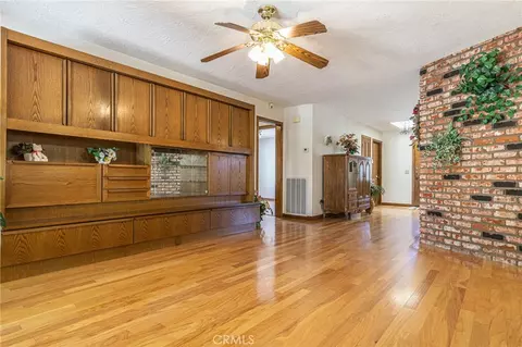 Living - 7040 Kenyon Ave, Hesperia, CA 92345 photo 12 of 12