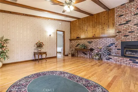 Living - 7040 Kenyon Ave, Hesperia, CA 92345 photo 7 of 12
