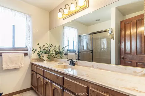 Bath - 7040 Kenyon Ave, Hesperia, CA 92345 photo 5 of 8