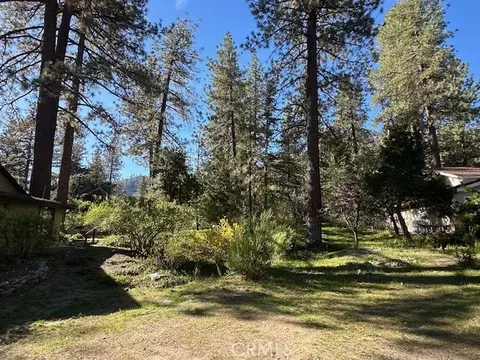 1725 Twin Lks, Wrightwood, CA 92397