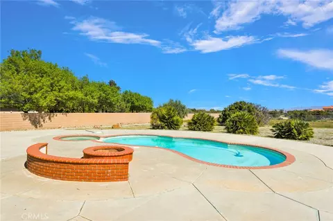 Exterior - 7091 Coriander, Oak Hills, CA 92344 photo 5 of 6