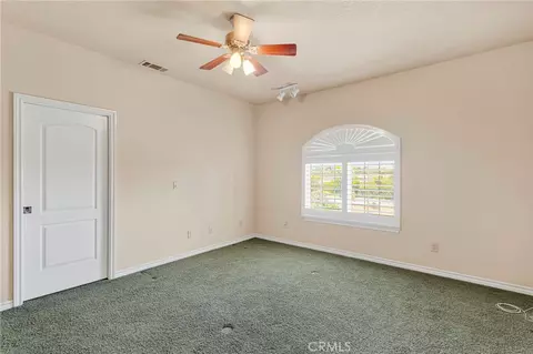 Bedroom - 7091 Coriander, Oak Hills, CA 92344 photo 7 of 12