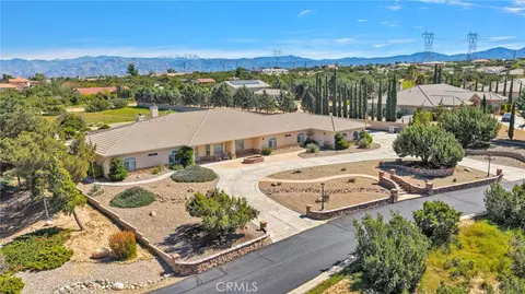 View/Area - 7091 Coriander, Oak Hills, CA 92344 photo 2 of 7
