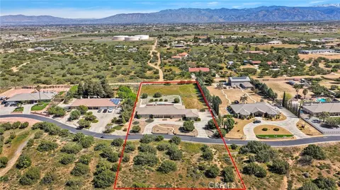 View/Area - 7091 Coriander, Oak Hills, CA 92344 photo 3 of 7