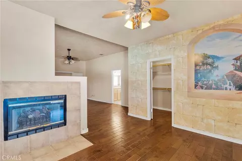 Living - 7091 Coriander, Oak Hills, CA 92344 photo 13 of 13