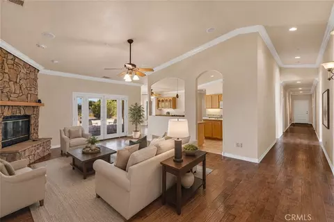 Entry Way - 7091 Coriander, Oak Hills, CA 92344 photo 1 of 6