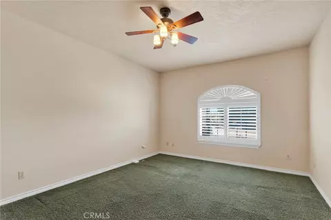 Bedroom - 7091 Coriander, Oak Hills, CA 92344 photo 9 of 12