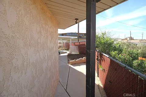 Exterior - 1105 Bigger, Barstow, CA 92311 photo 6 of 9