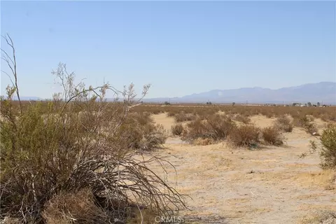 18 Lessing Ave, Adelanto, CA 92301 photo 12