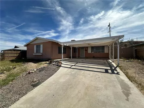 530 Kelly, Barstow, CA 92311