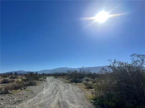 2025 Dos Palmas, Phelan, CA 92371